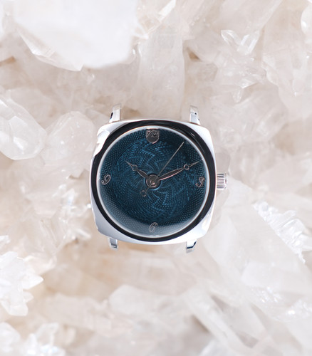 Ajax - Everything But Black Translucent Dial thumbnail 3