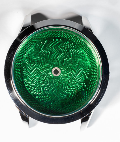 Antero - Emerald Green Straightline Pattern Dial (Only 9 pieces remain) thumbnail 3