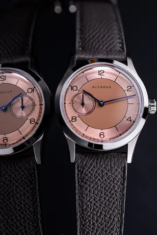 Quantra  Type 01 Salmon