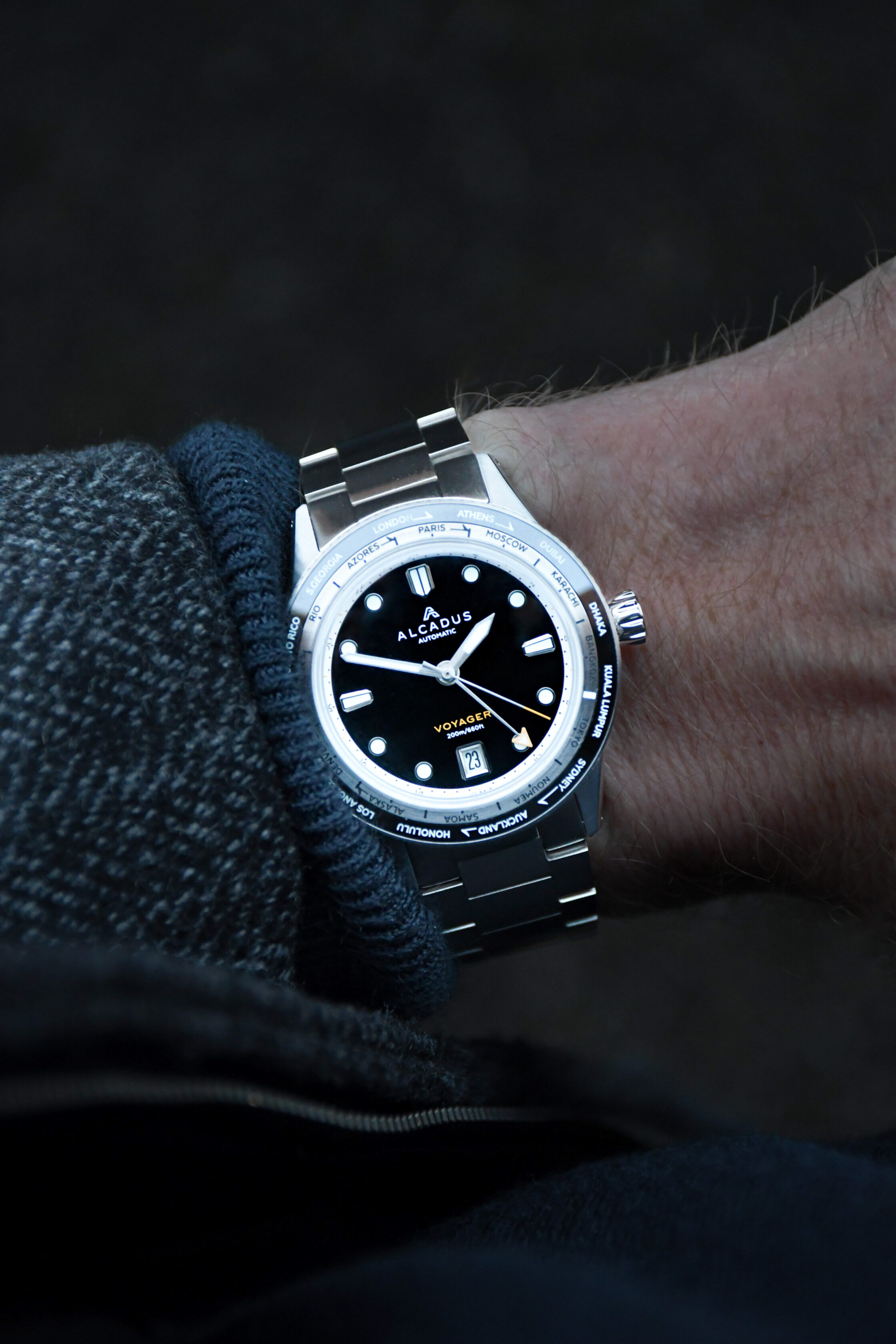 Voyager Worldtimer GMT – Jet Black thumbnail 2