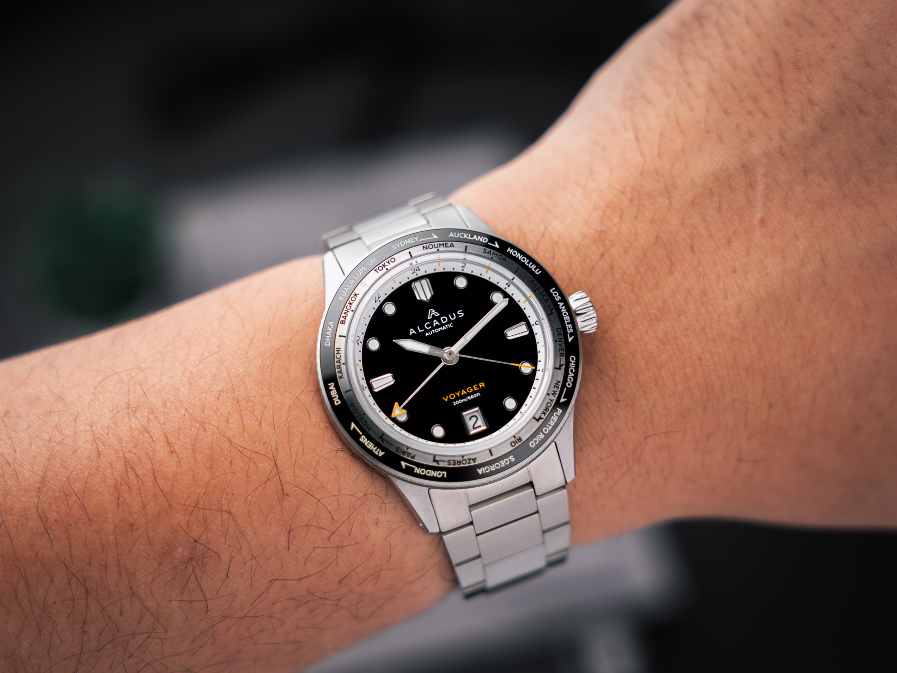 Voyager Worldtimer GMT – Jet Black thumbnail 3