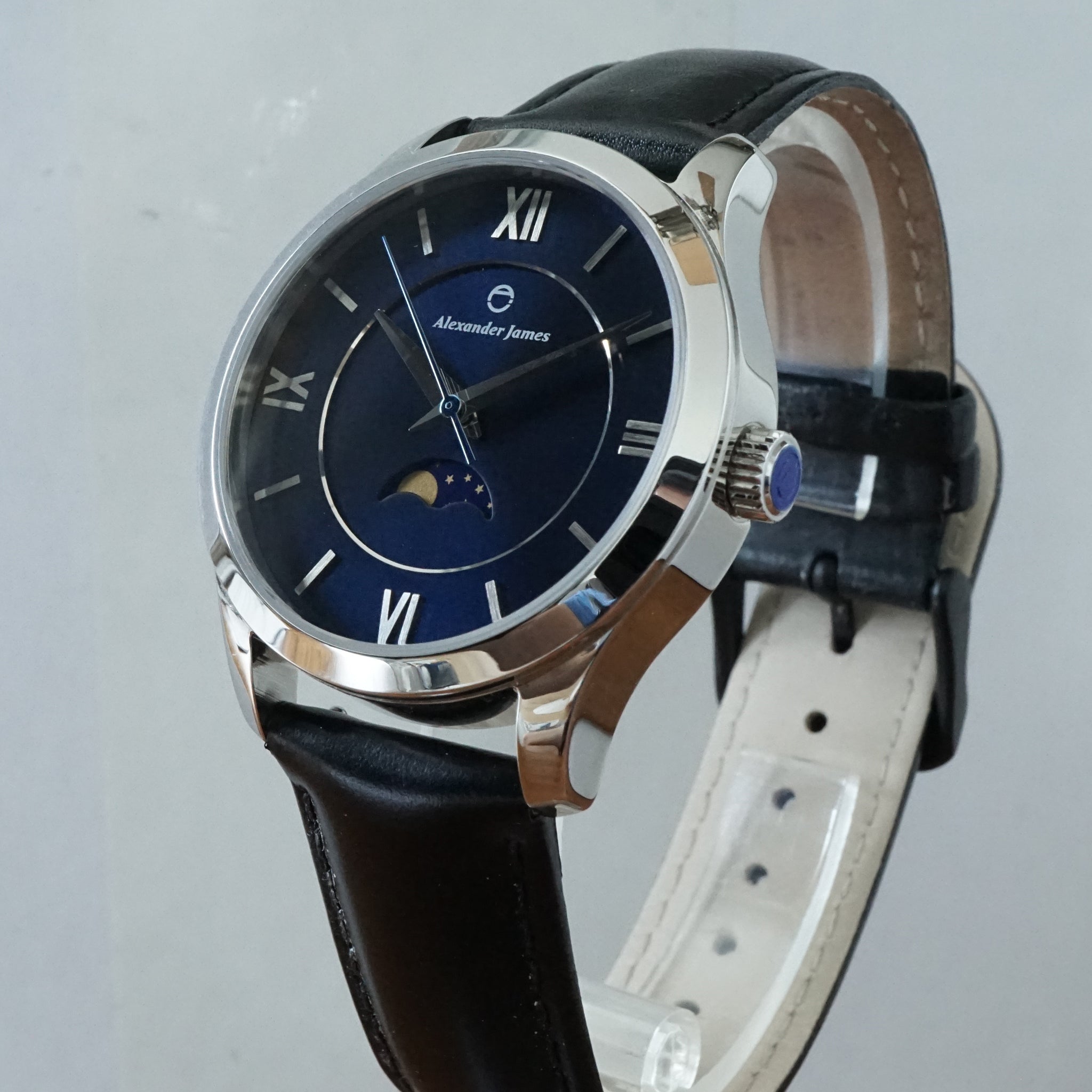 Q9 Moon 38 Blue Sunburst thumbnail 3