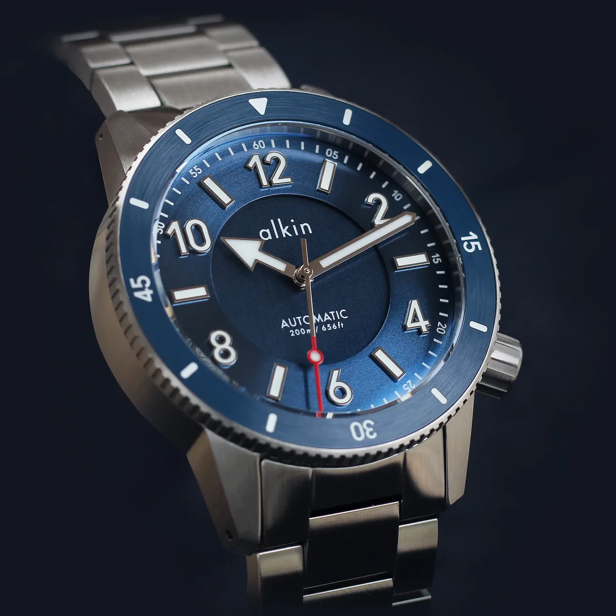 Model Three Diver - Blue Dial / SS Case selected view