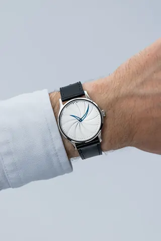 Alpharo Model 1
