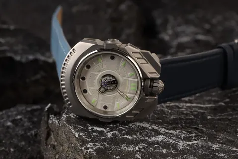 The Astral Spaceship Automatic