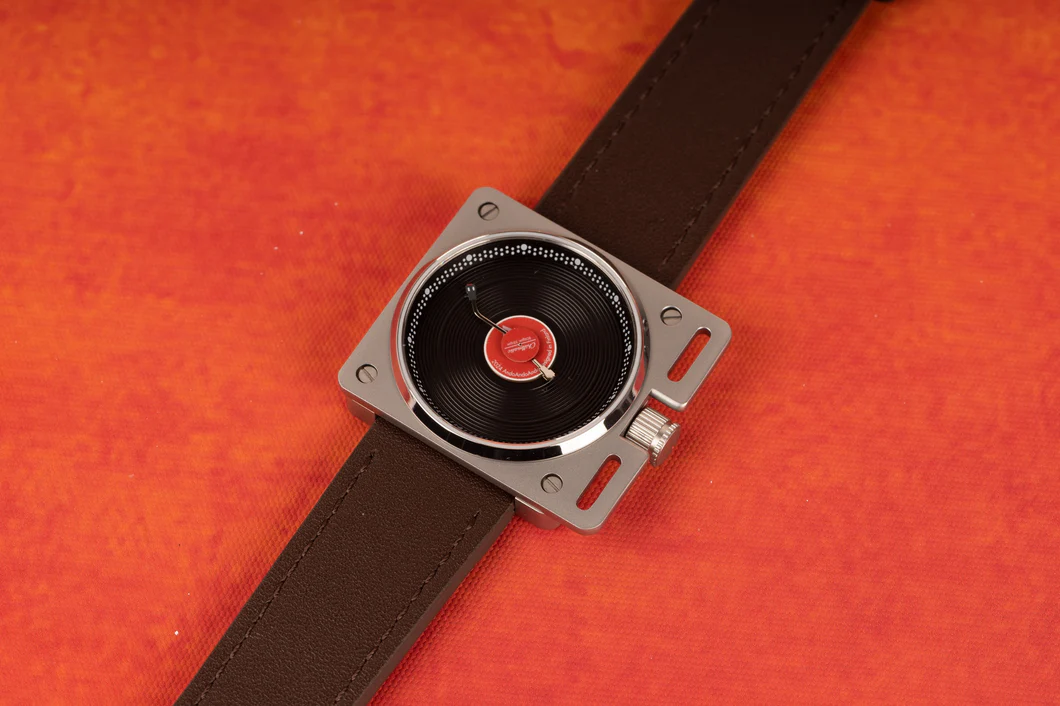 Vinyl Record Automatic Watch thumbnail 2