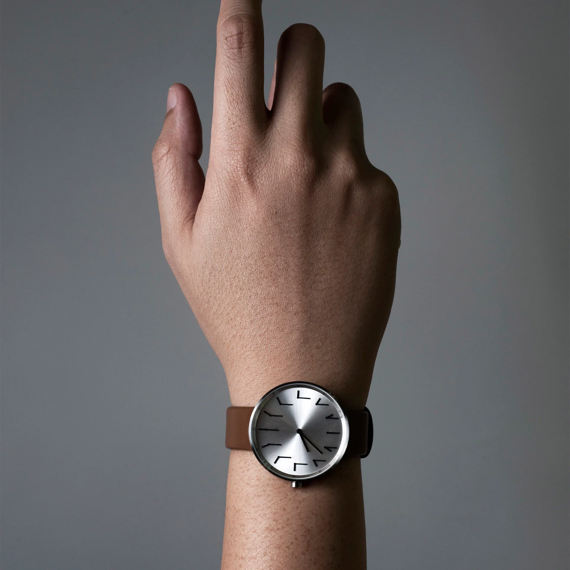 TTT#2.5 - New York - Redundant Watch - Silver thumbnail 2
