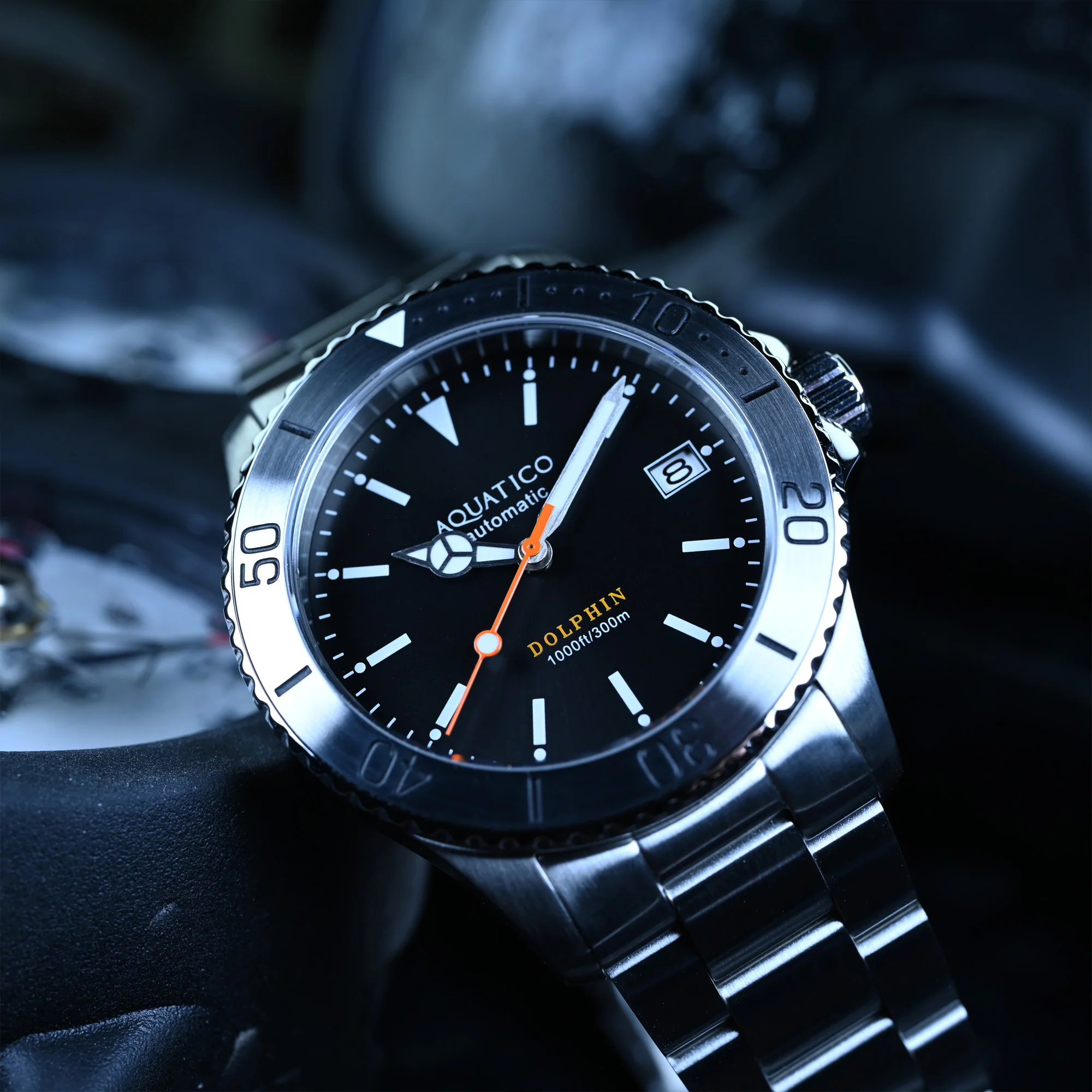 Aquatico Dolphin 38mm Dive Watch Black Dial (NH35) thumbnail 4