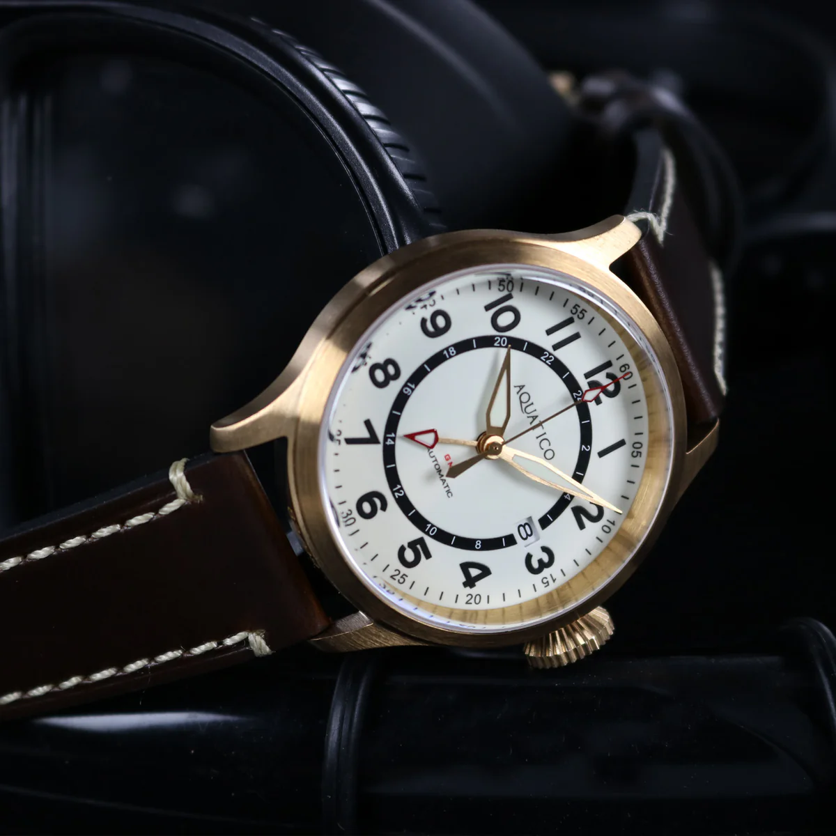 Bronze Horizon Hawk GMT Full Lume White Dial thumbnail 2