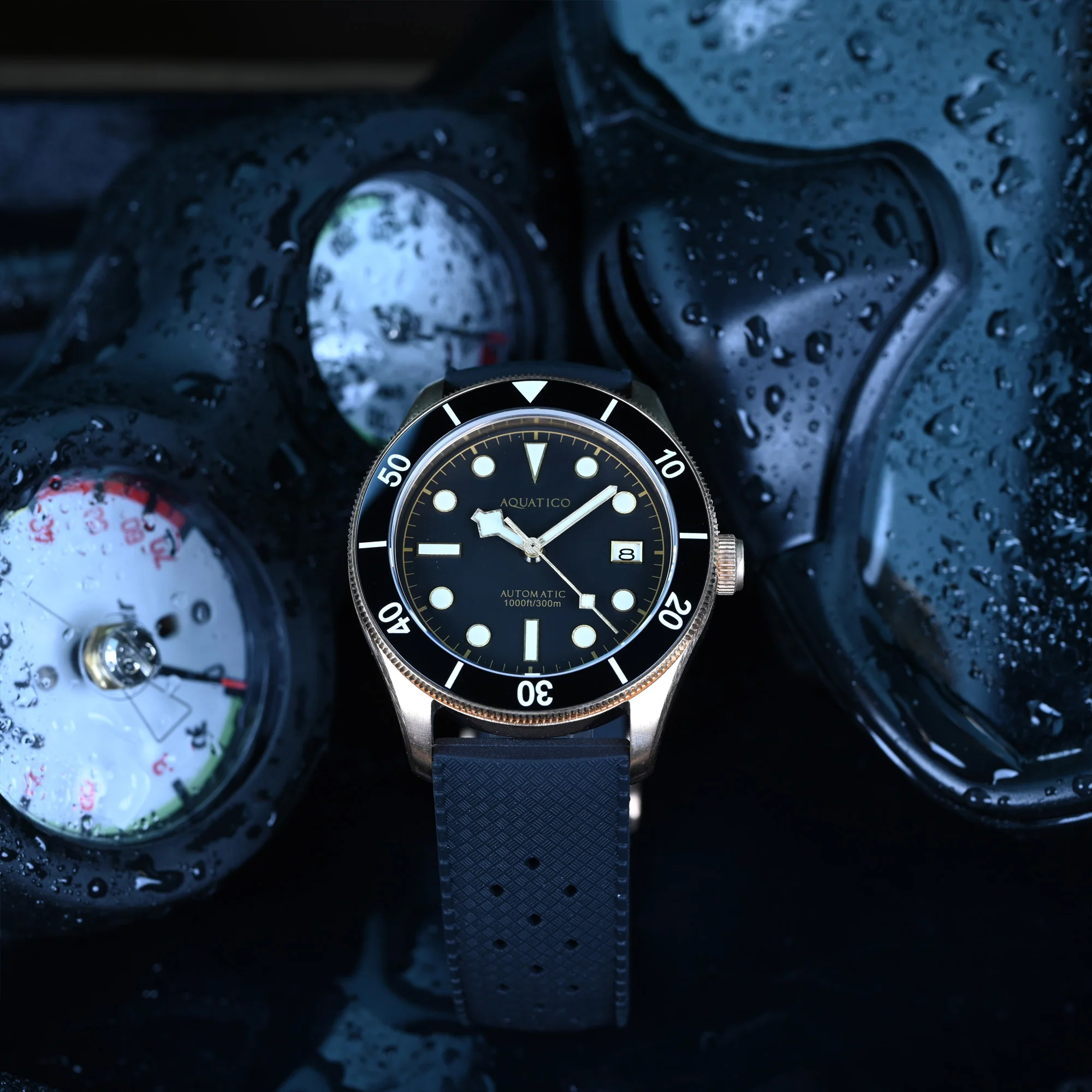 Bronze Raider Black Dial Date thumbnail 4