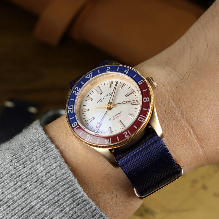 Bronze Sea Star GMT Full Lume Dial thumbnail 2