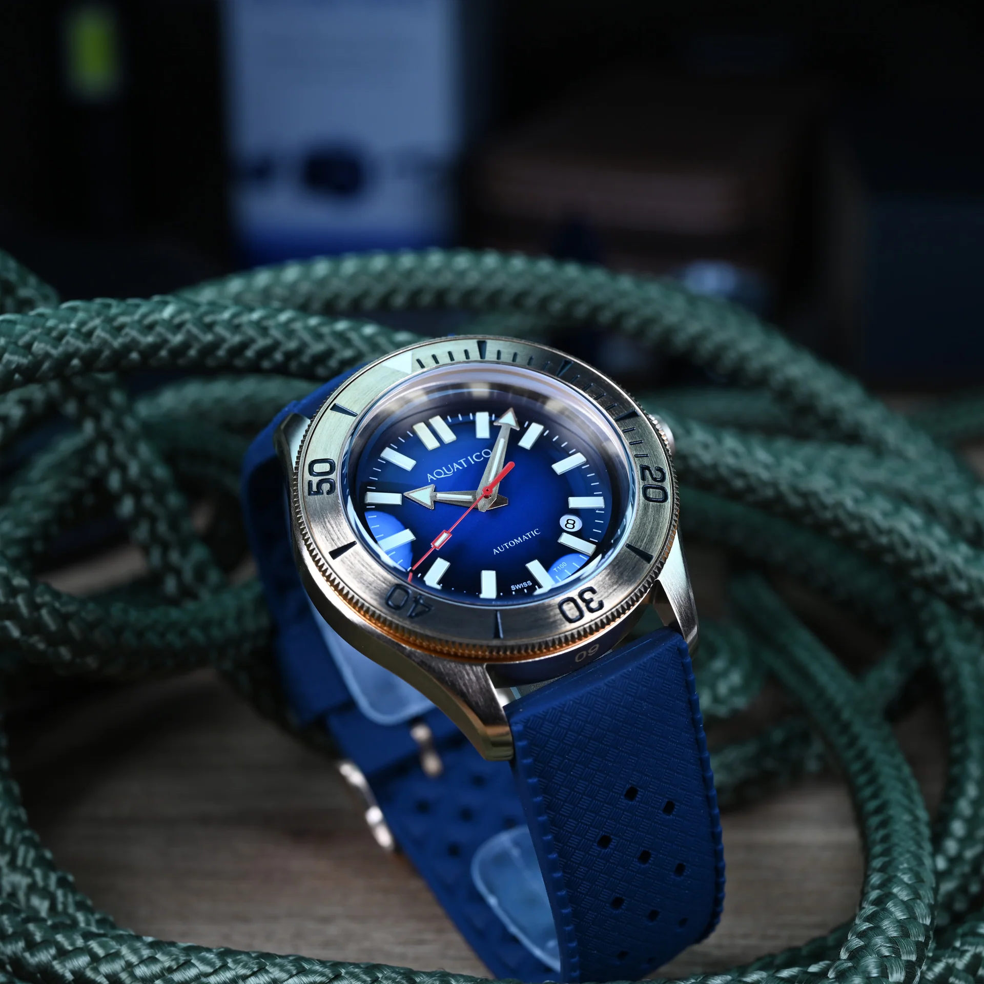 Bronze Star Tritium Blue Dial thumbnail 2