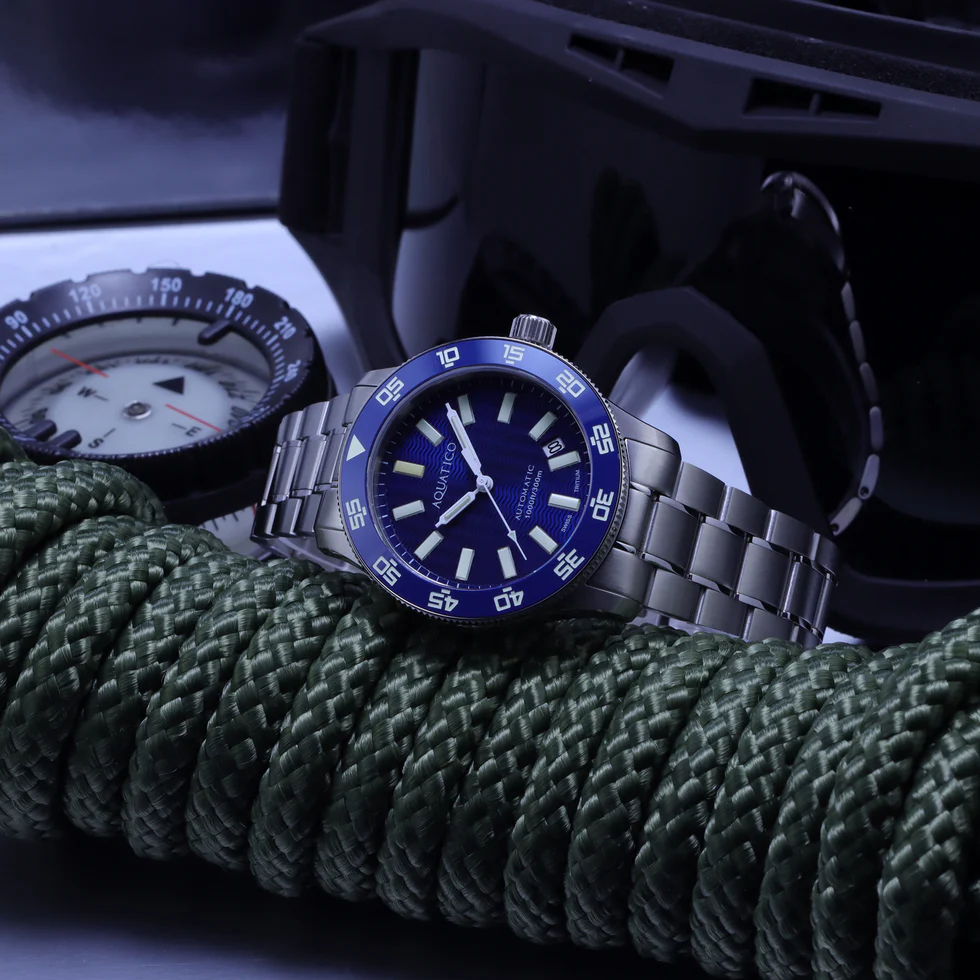 Sea Sentinel Tritium Blue Dial thumbnail 2