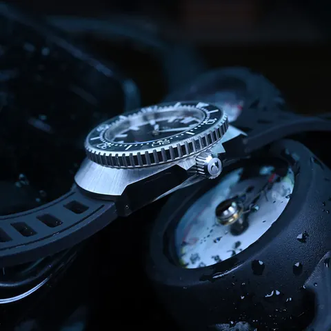 Super Marine Titanium Forged Carbon Dial and Bezel Inlay