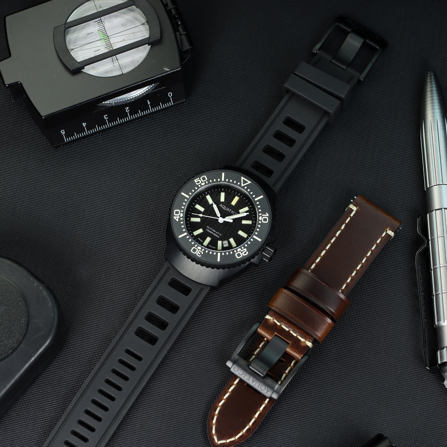 Super Marine Tritium Black Dial thumbnail 2
