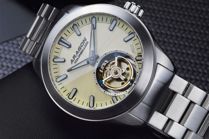 ARAGON Antigravity Automatic Tourbillon (A552BEI) thumbnail 3