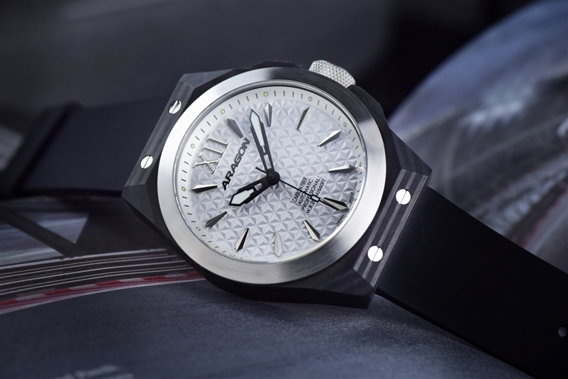 ARAGON DF Carbon Fiber (A641SLV) thumbnail 2