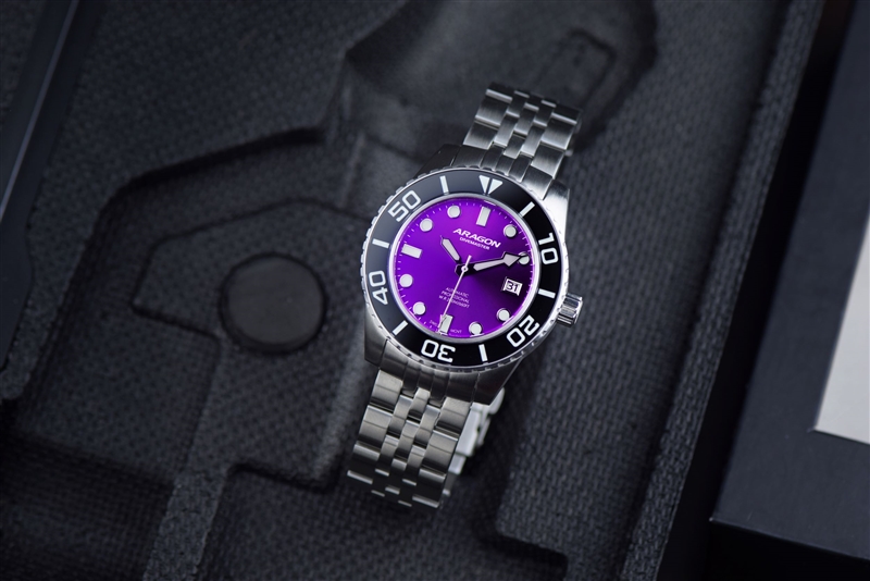 ARAGON Divemaster 42 Swiss Ronda R150 Automatic (A611PUR) thumbnail 2