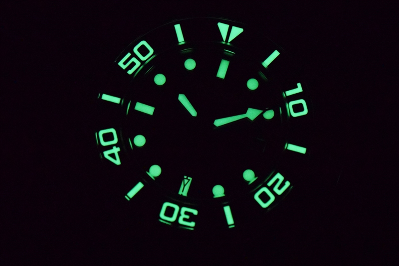 ARAGON Divemaster 42 Swiss Ronda R150 Automatic (A611PUR) thumbnail 3