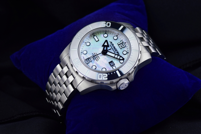 Divemaster Titanium MOP Swiss Automatic (A623WHT) thumbnail 3