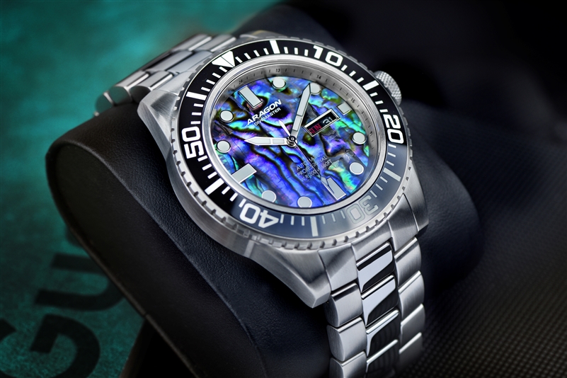 Divemaster Tungsten NH36 Automatic (A725ABA) thumbnail 3