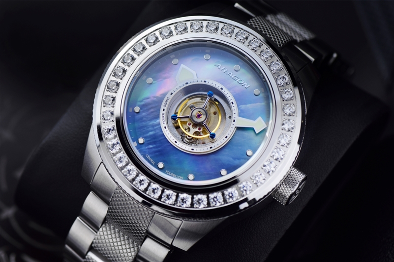 DM Central Tourbillon TP 45mm (A636MOP.) thumbnail 3