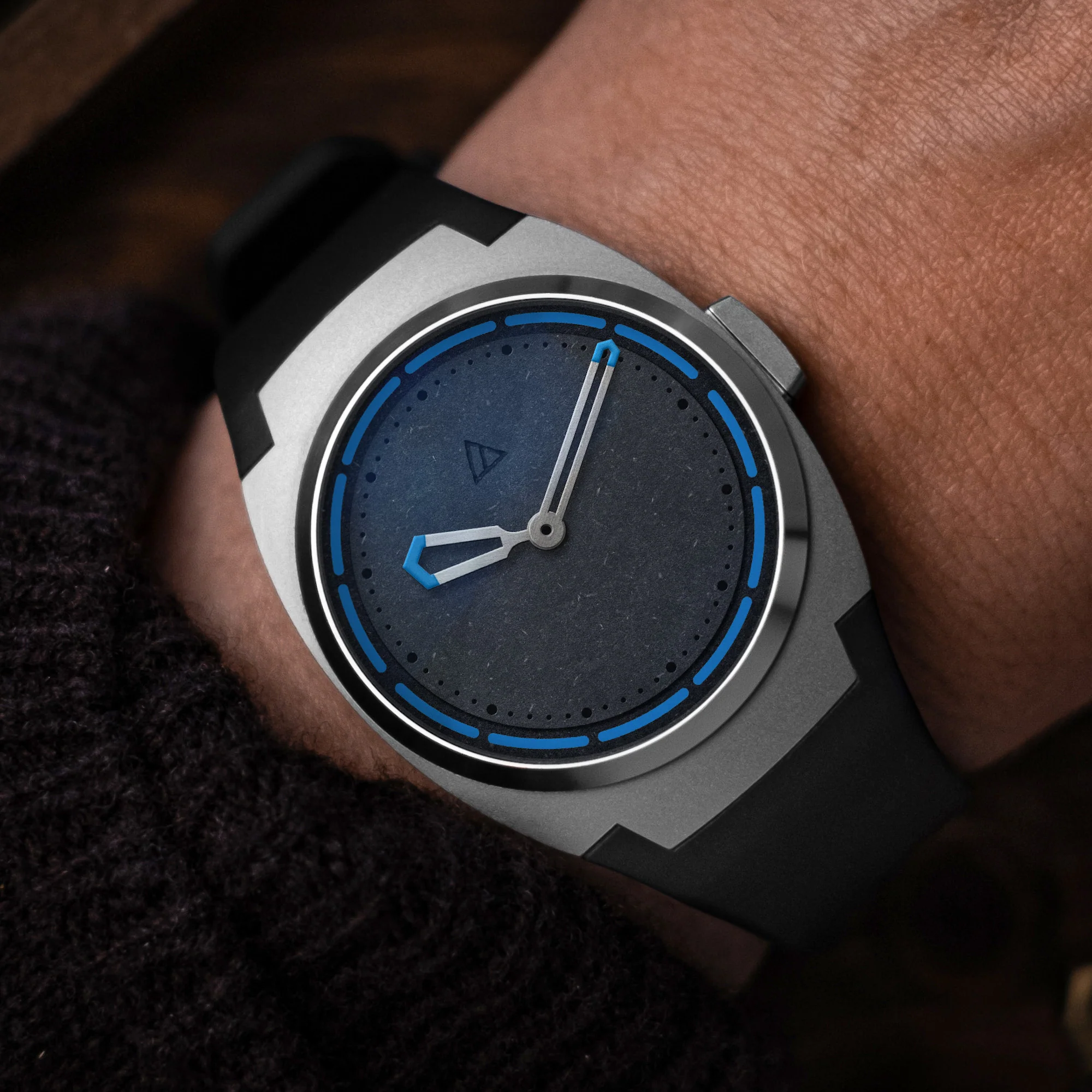 ARC II — D'Arc Matter Badger Blue thumbnail 2