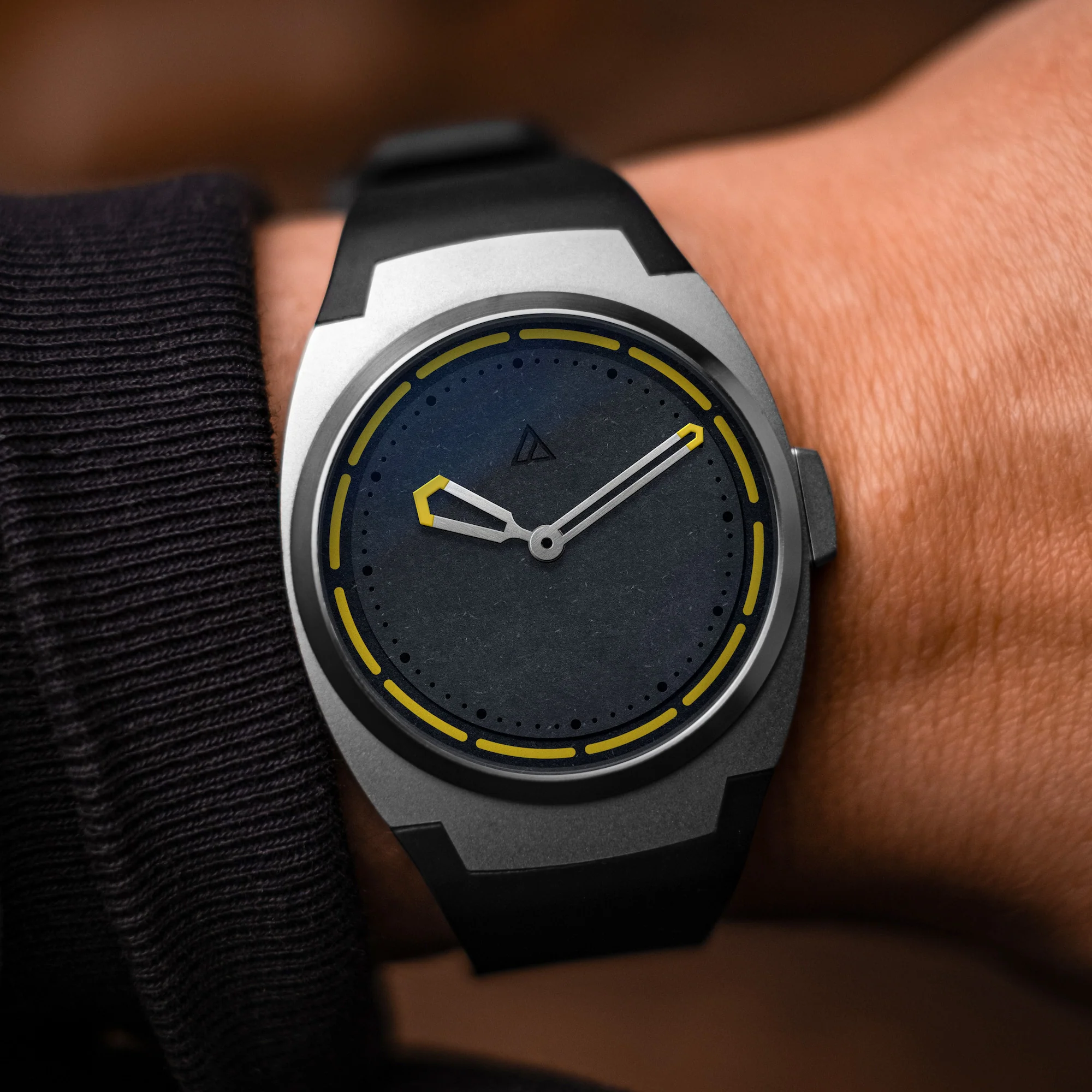 ARC II — D'Arc Matter Hornet Yellow thumbnail 3