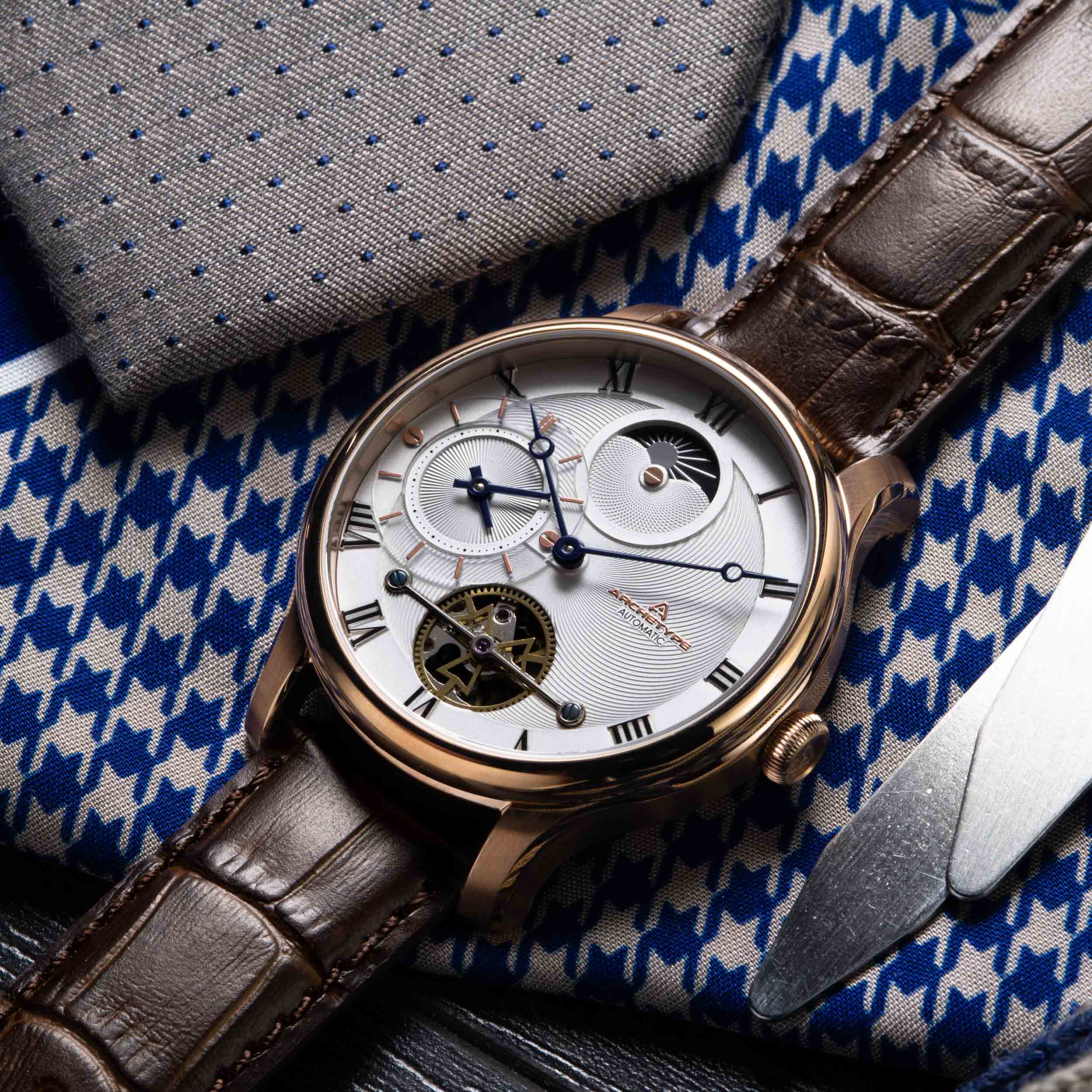 Dorian Automatic Rose Gold White thumbnail 2