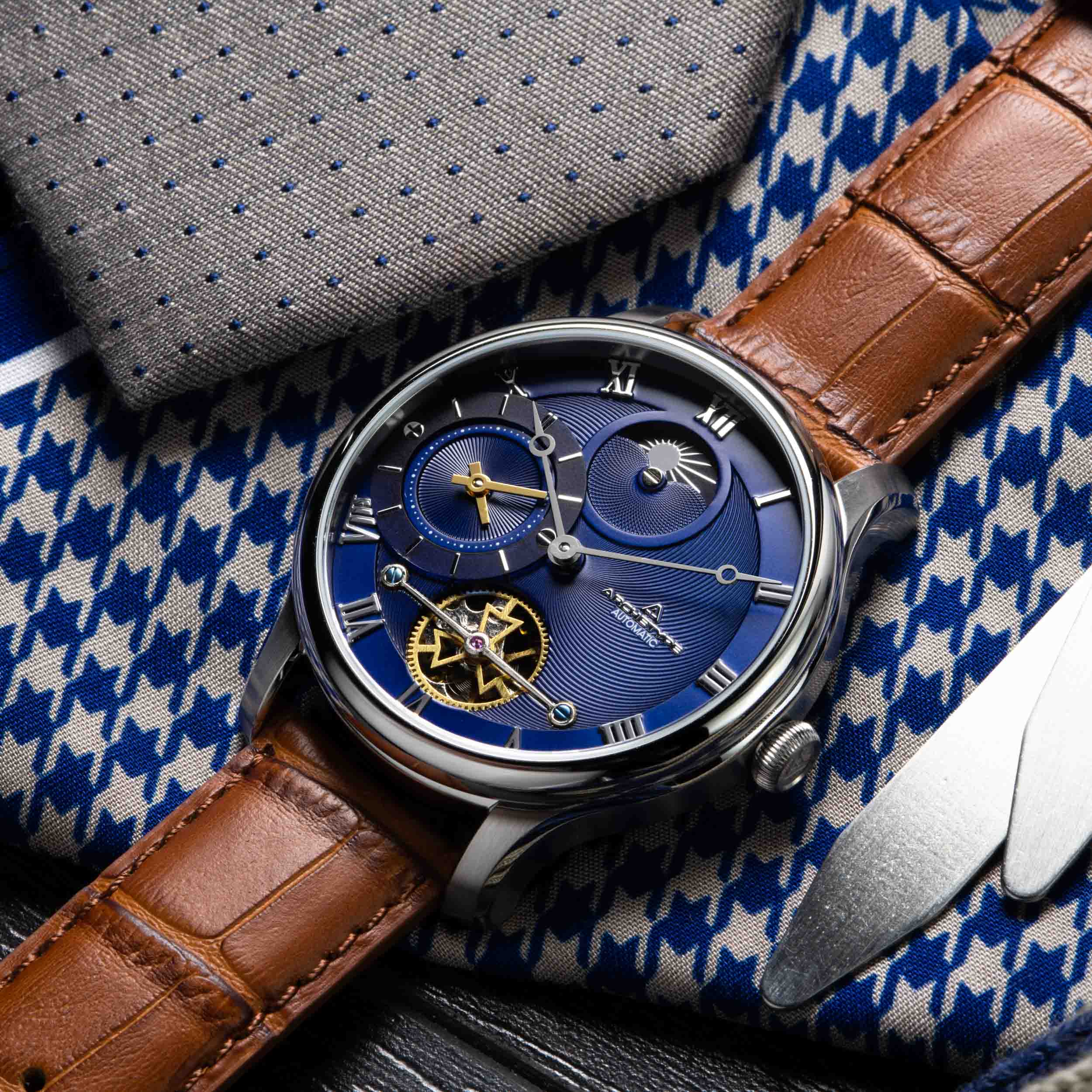 Dorian Automatic Silver Tan Navy thumbnail 2