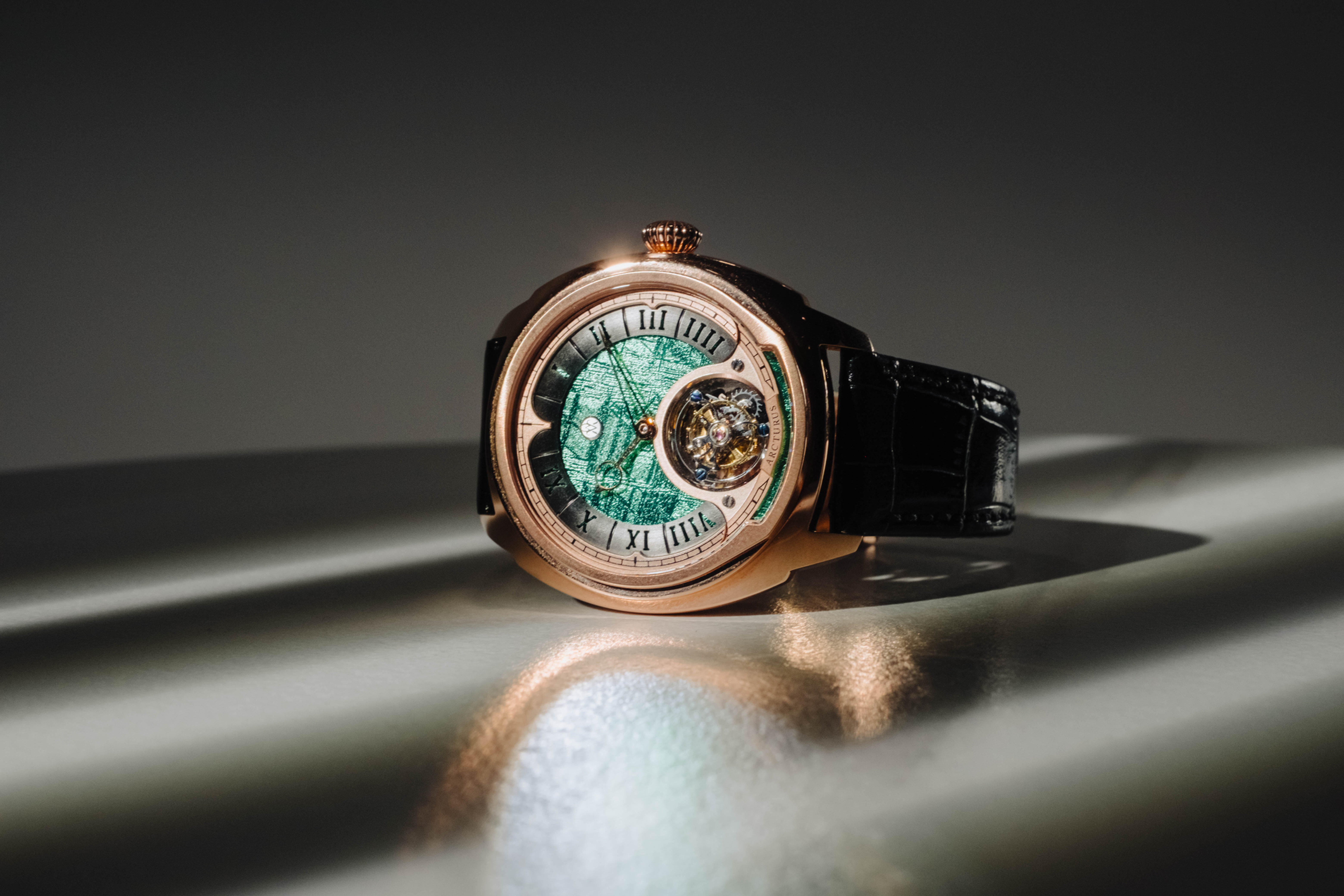 LC-2 Rose Gold Green Meteorite thumbnail 2