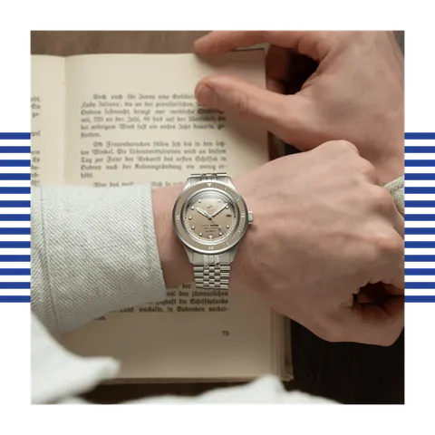 1956 Marine Automatic, Steel / Sand