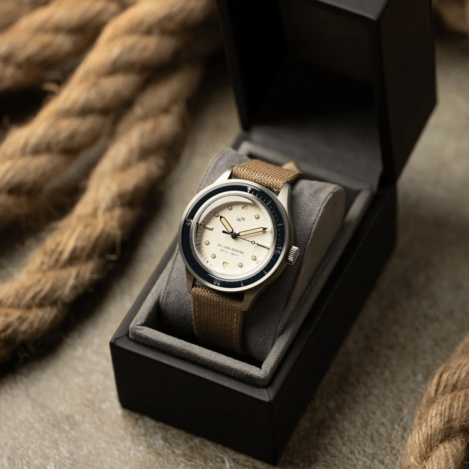 1956 Marine, Steel / Navy & Off White thumbnail 3