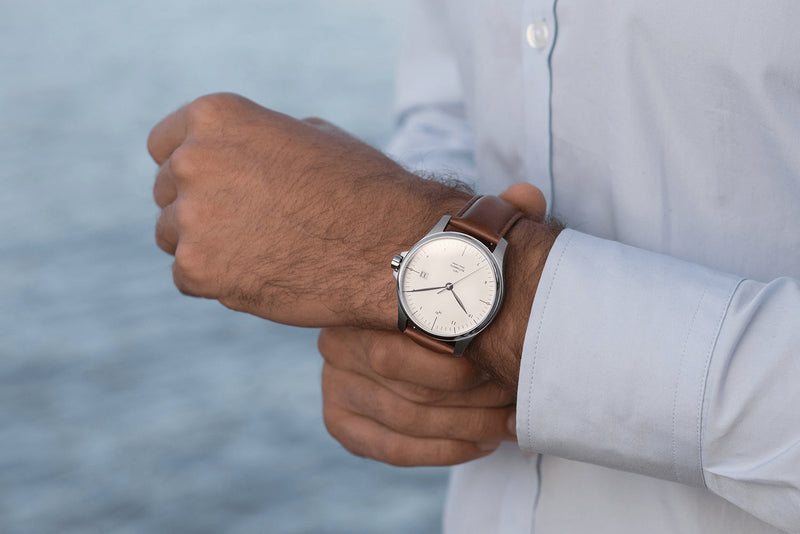 1971 Automatic, Steel / White - Swiss Made thumbnail 2