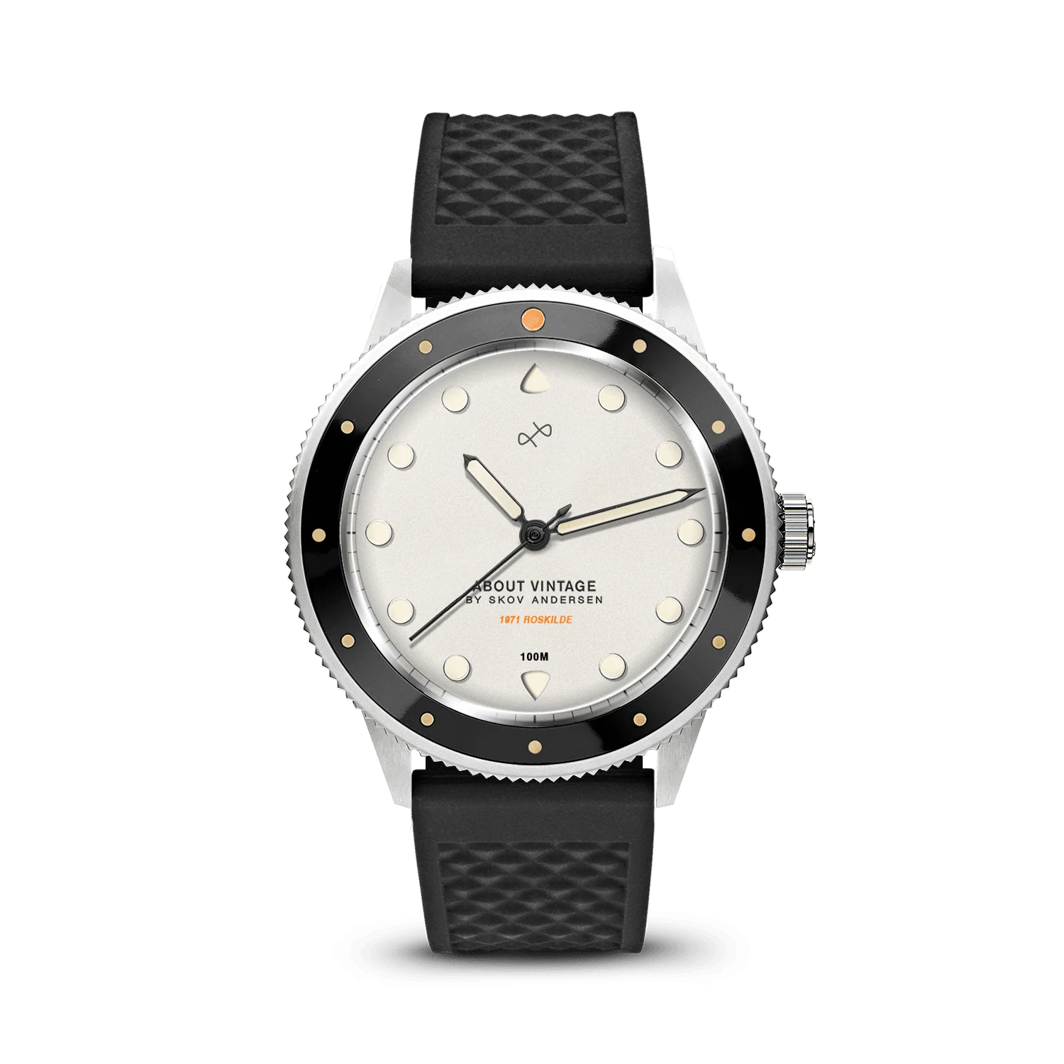 1971 Stagediver, Steel / Off White 39mm
