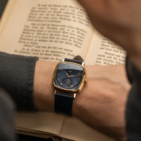 Mechanical Hand-Wound Watches