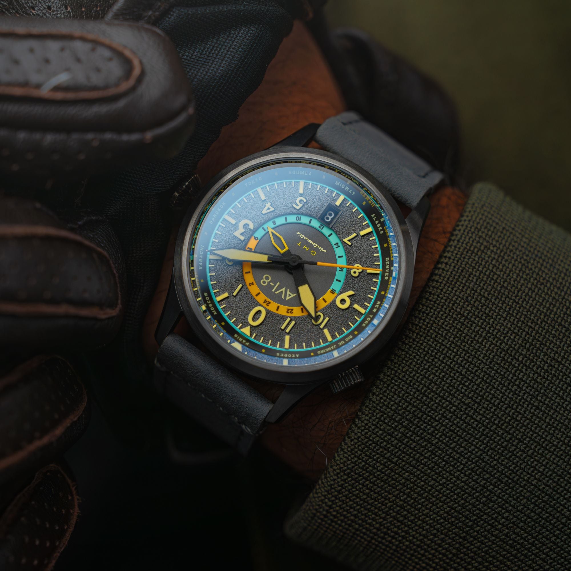 Tropical Grey thumbnail 2
