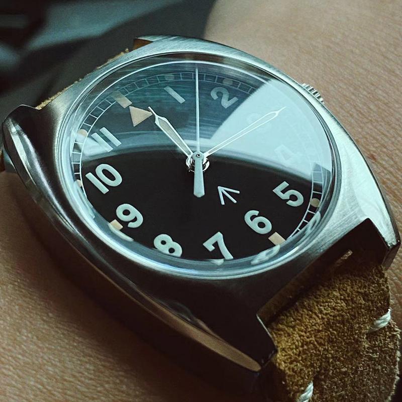Tonneau W10 Pilot Calendar Military Watch S2001 thumbnail 4