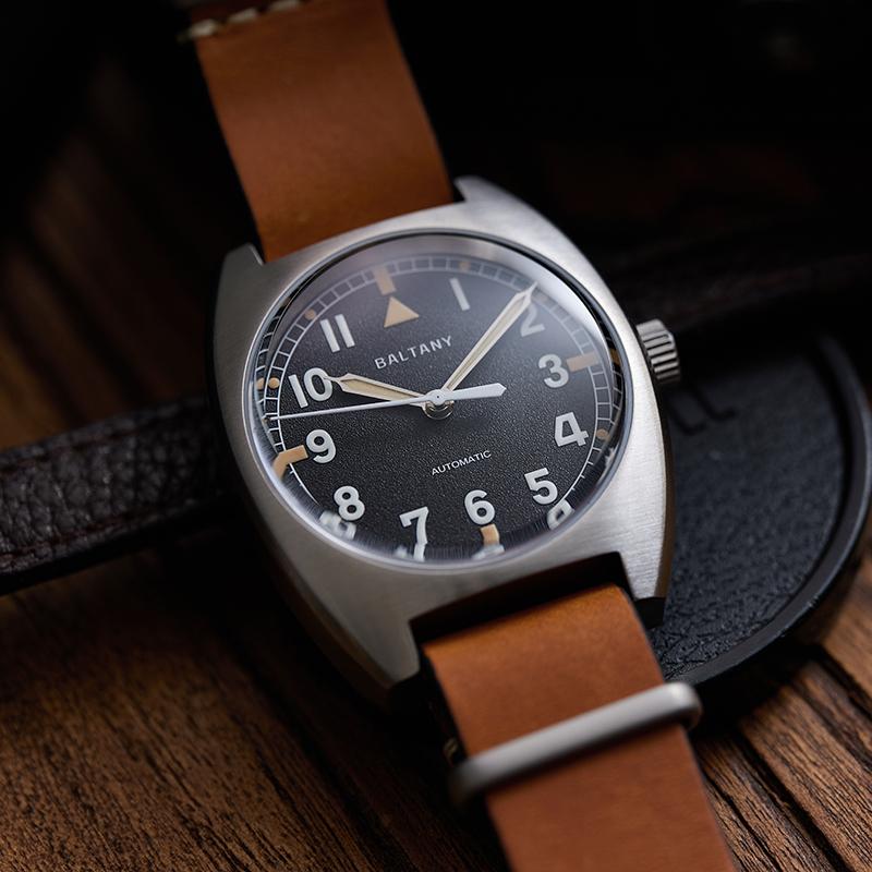 Baltany W10 Retro Military Pilot's Tonneau Watches S2001B thumbnail 3