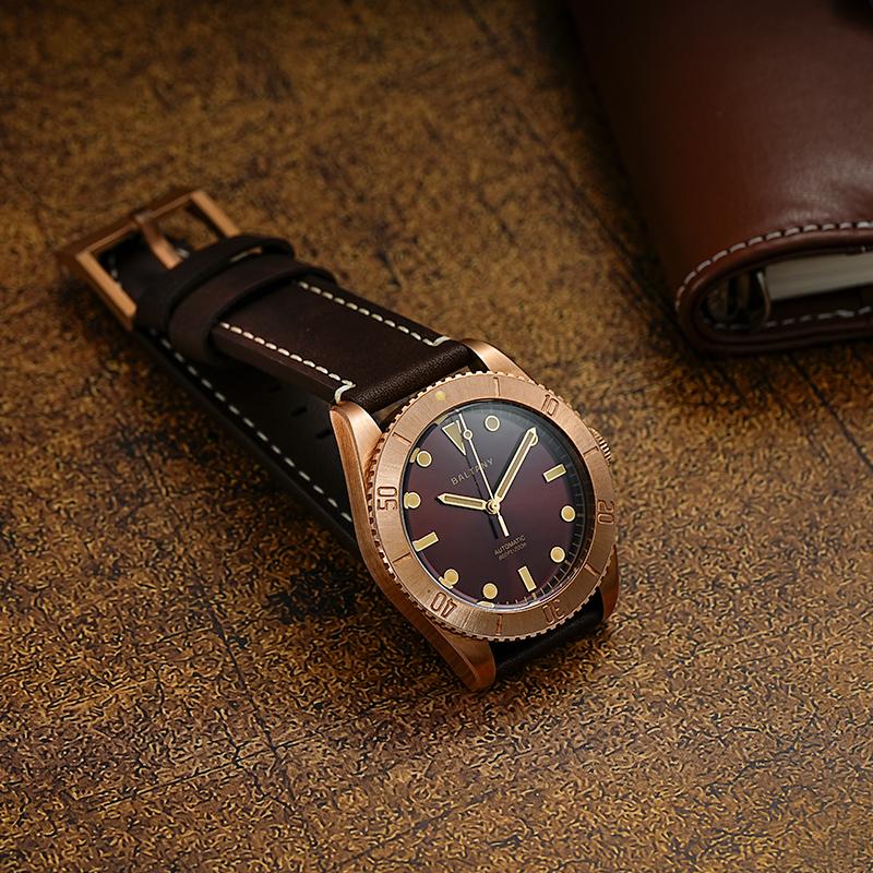 Baltany Burgundy Dial Bronze Diver Retro Watch S3016 thumbnail 3