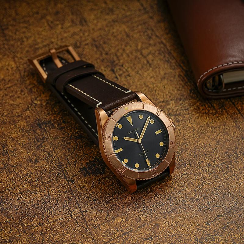 Baltany Burgundy Dial Bronze Diver Retro Watch S3016 thumbnail 4
