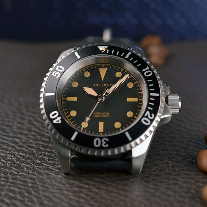Baltany Retro Diving Wristwatch 200m Water Ghost S3024 thumbnail 4