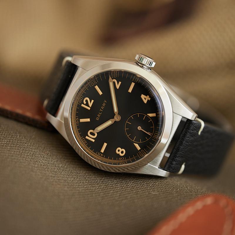 Retro Bubbleback Lumin VD78 Quartz Subdial Watch S4012AB thumbnail 2