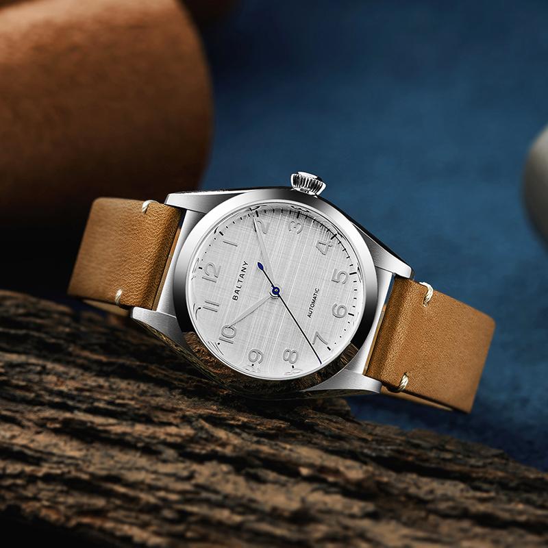 Linen Silver Dial NH38 Automatic Dress Watch S4038 thumbnail 3