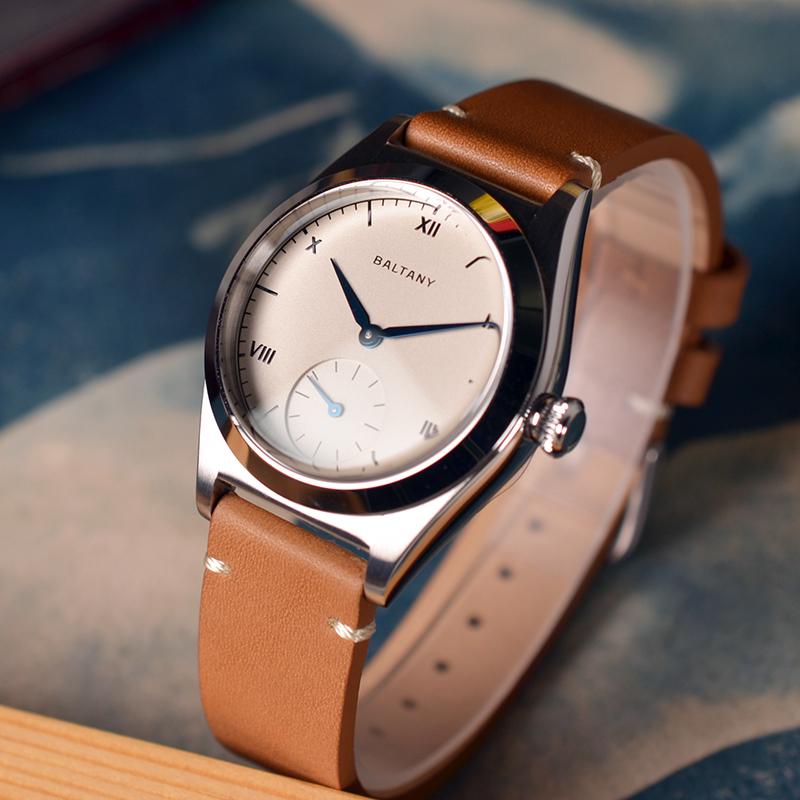 Bubble Back Quartz Vintage Enamel Dial Dress Watch S4039 thumbnail 4
