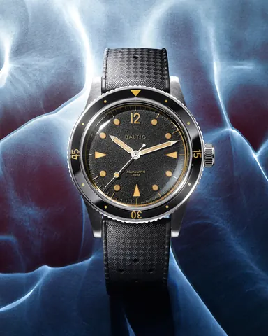 Aquascaphe Classic Black Gilt