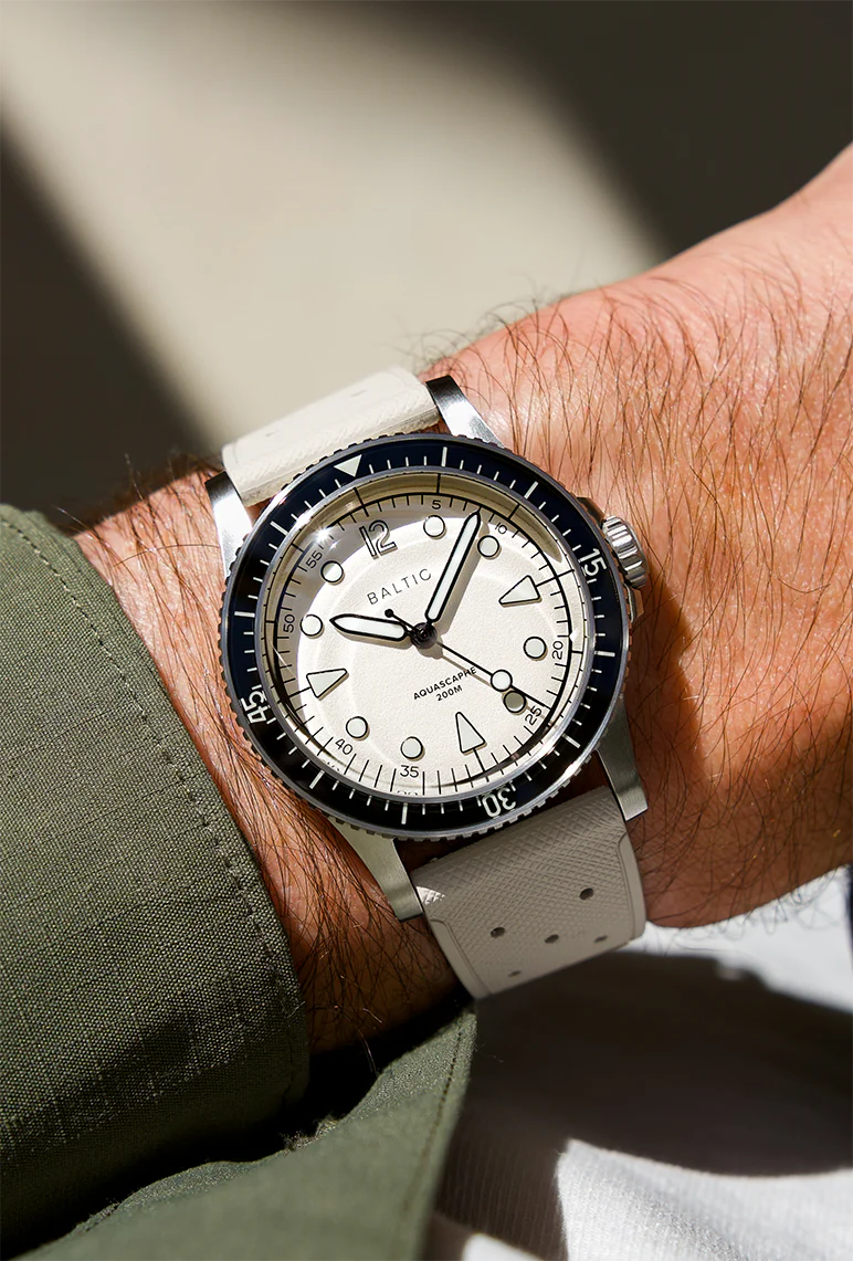Aquascaphe MK2 - 37mm - Warm Silver thumbnail 4