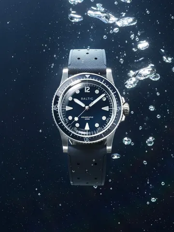 HMS 003