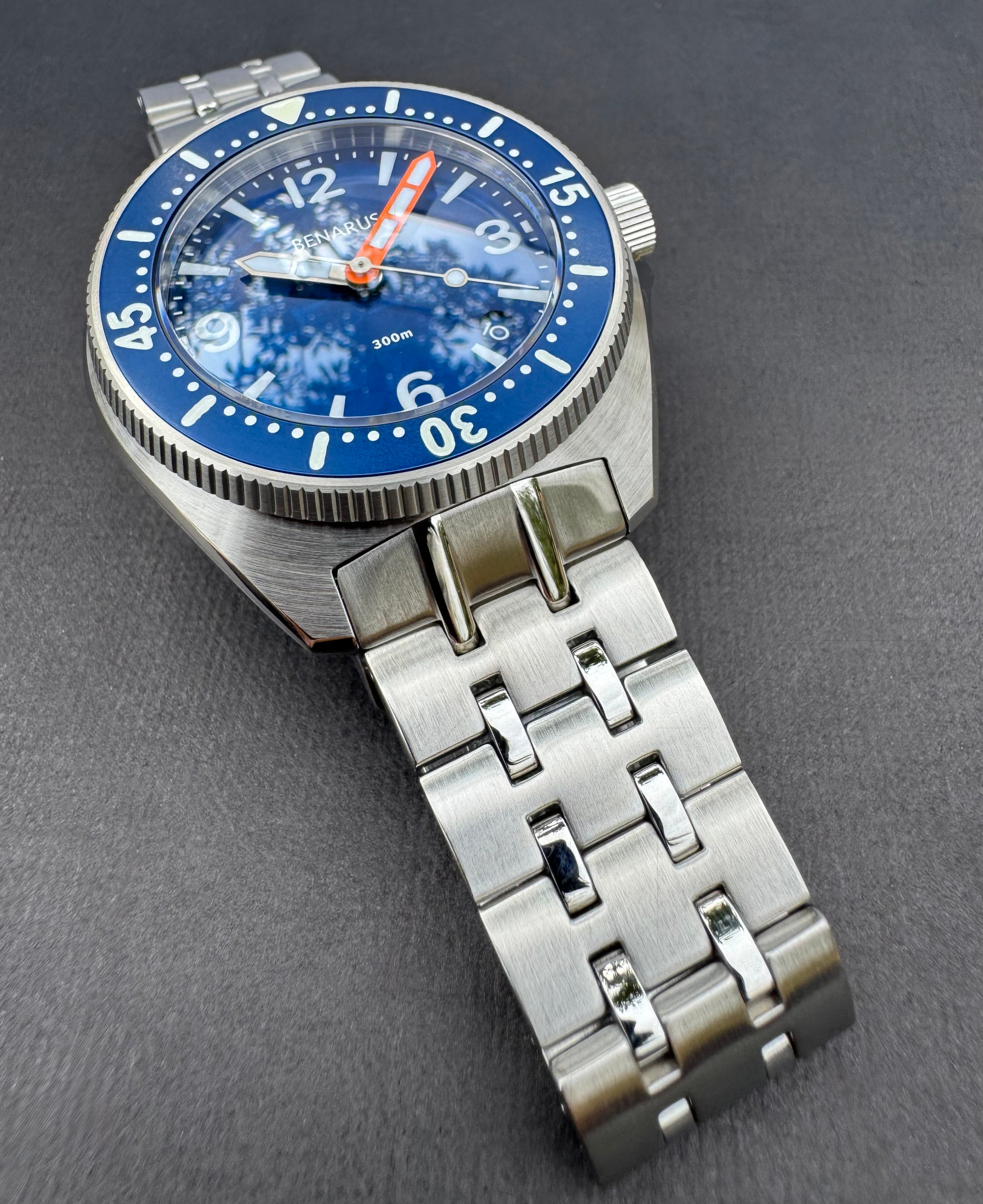 Bonito blue fish scale thumbnail 4