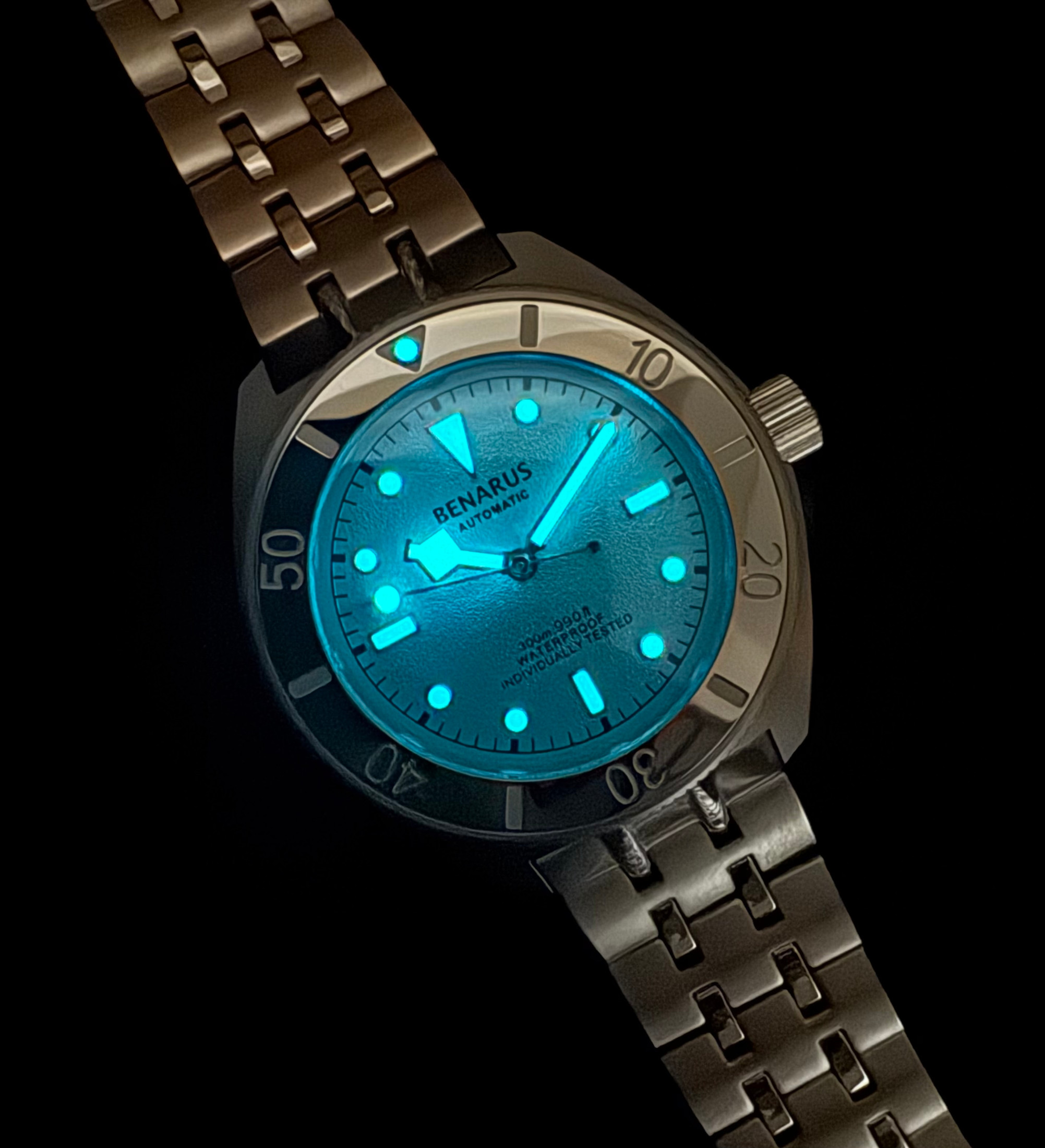 Bonito Ice Blue snowflake hands thumbnail 3